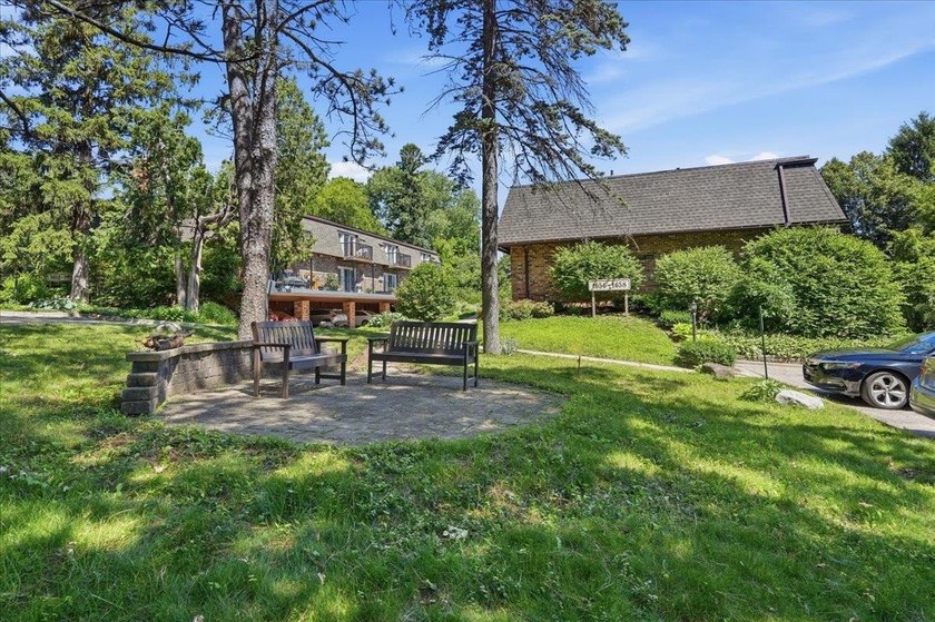 Show Date 6/25. Located off a serene one-way road, this - photo 34