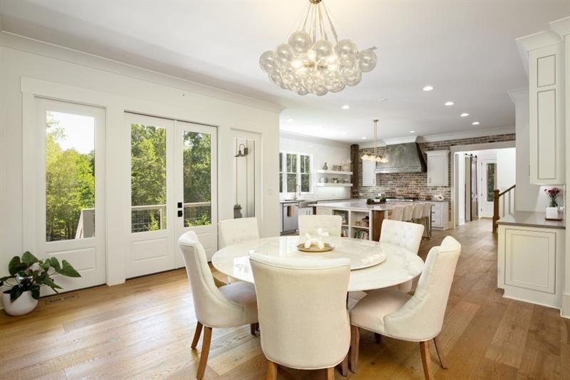A Rare Estate Offering Luxury Living, Privacy &amp; Timeless - photo 11