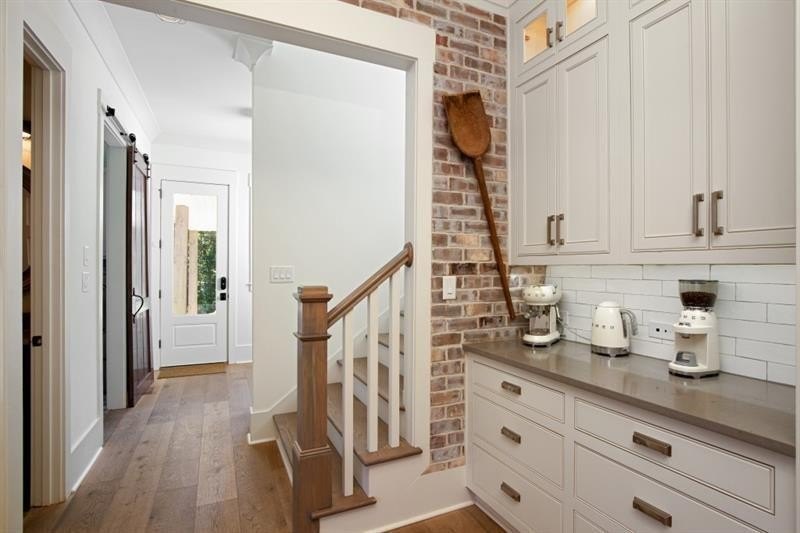 A Rare Estate Offering Luxury Living, Privacy &amp; Timeless - photo 17