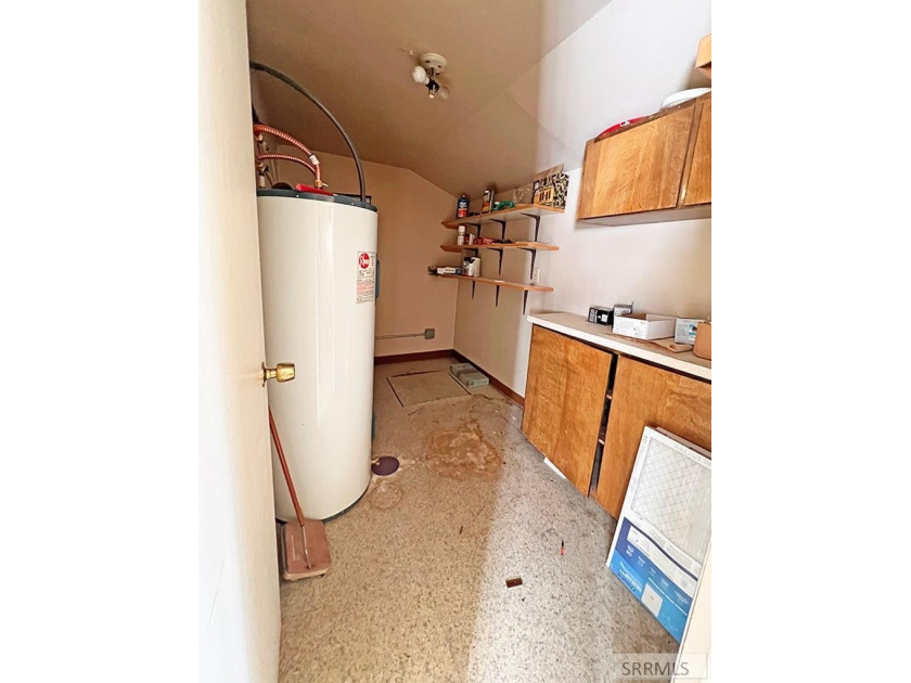 LOCATED BY THE NEW MAVERICK WITH DETACHED SHOP! This property - photo 19