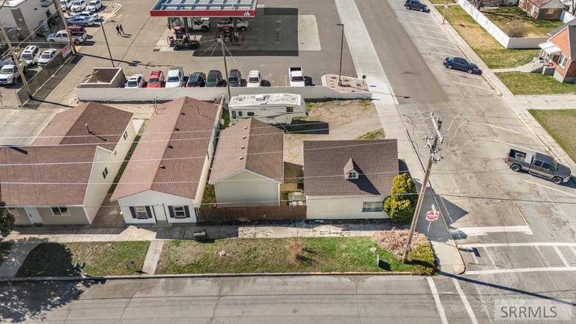 LOCATED BY THE NEW MAVERICK WITH DETACHED SHOP! This property - photo 31