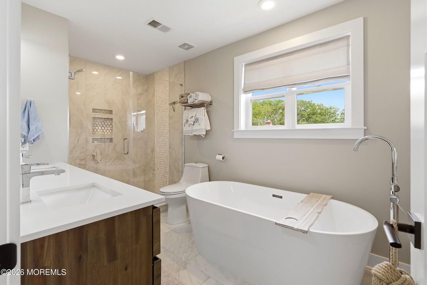 Escape to the Jersey Shore in this stunning monthly waterfront - photo 11