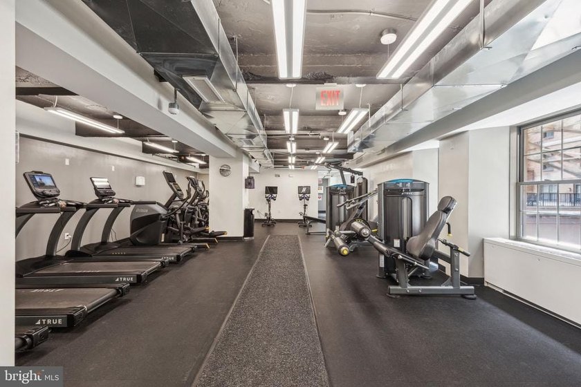 Live right on Rittenhouse Square! Step out of the lobby, cross - photo 25