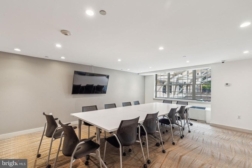 Live right on Rittenhouse Square! Step out of the lobby, cross - photo 26