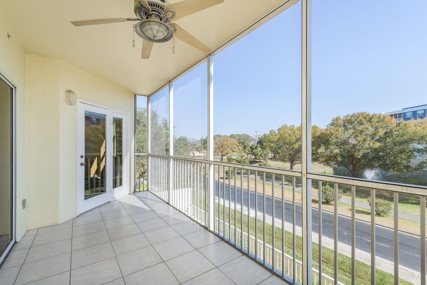 One or more photo(s) has been virtually staged. Live the Florida - photo 31