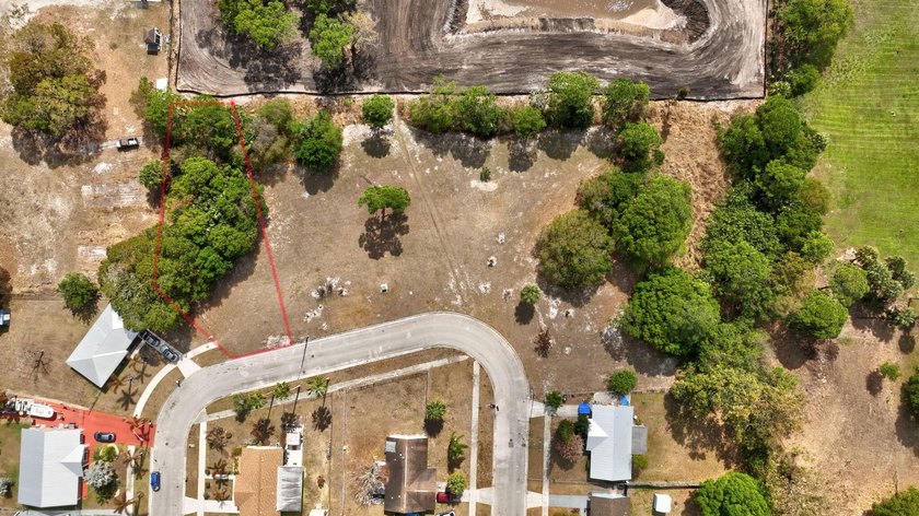 This cleared parcel offers a great opportunity to secure land in - photo 4