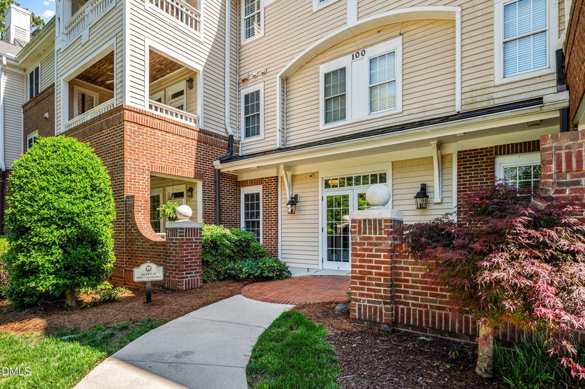Fantastic opportunity to live within walking distance to - photo 4