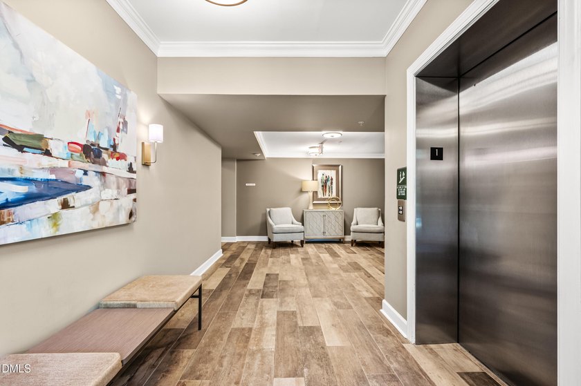 Fantastic opportunity to live within walking distance to - photo 6