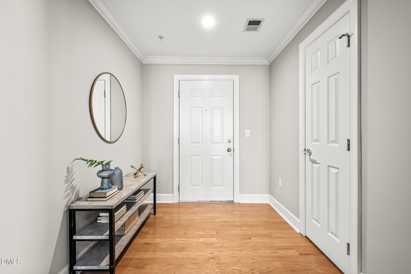 Fantastic opportunity to live within walking distance to - photo 7