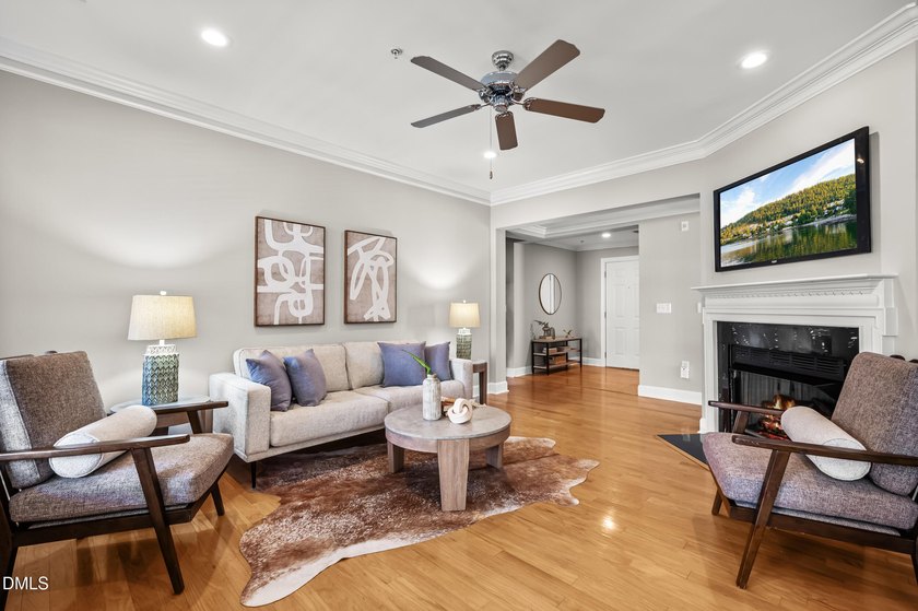 Fantastic opportunity to live within walking distance to - photo 9