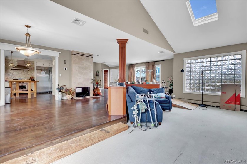 This unique home located in Bar Harbor boasts an open floor plan - photo 24
