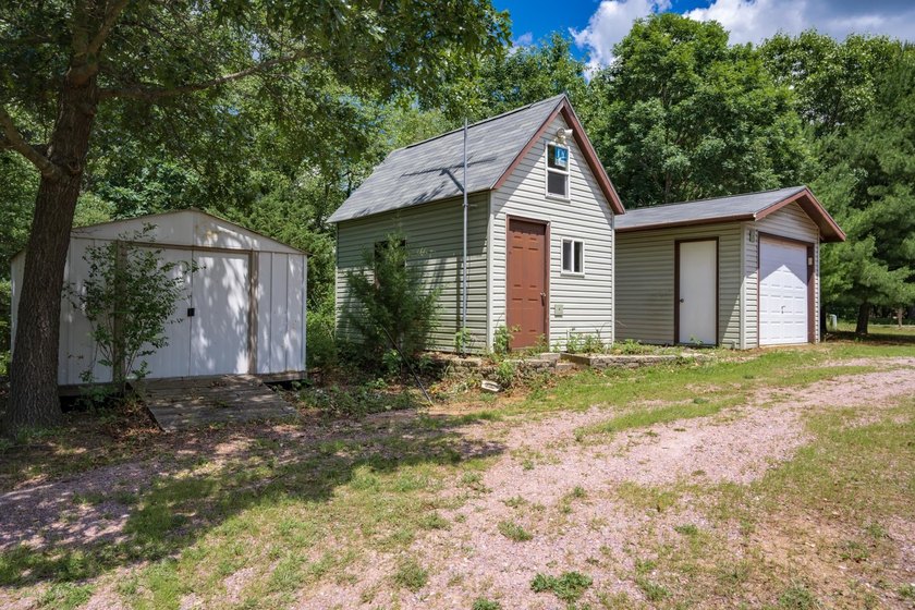 Built in 2014 and situated on a secluded 0.94-acre lot, this - photo 40