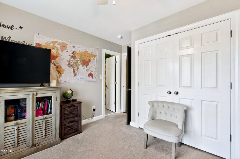 Incredible Home, Incredible Price. Luxury Golf Course Living - photo 26