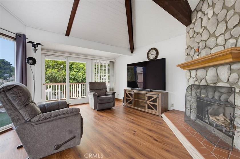 1073 W Upland Ave - photo 21