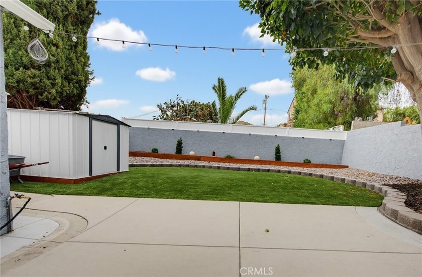1073 W Upland Ave - photo 29
