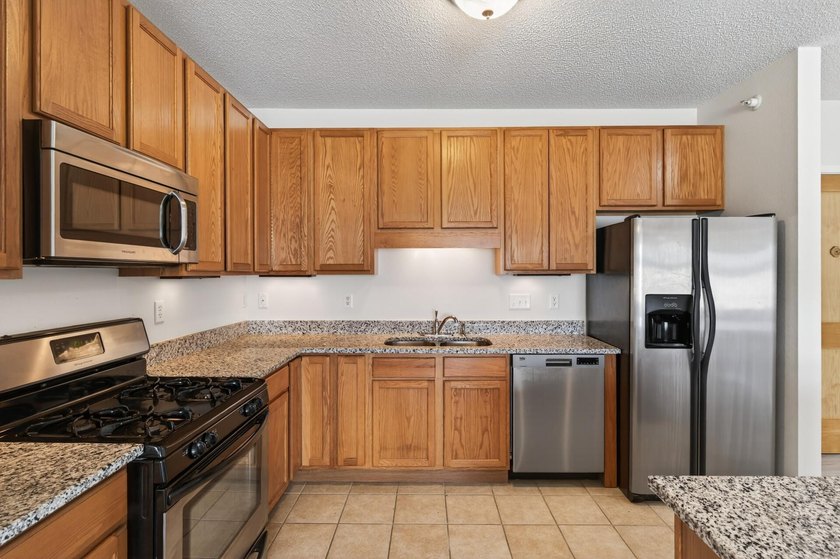 Beautifully updated condo in the heart of the highly - photo 17