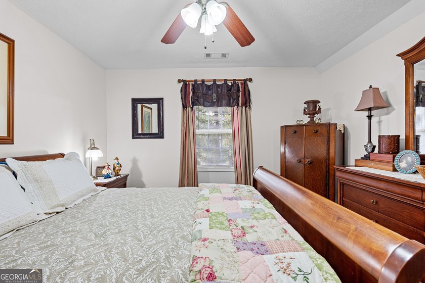This stunning 4 bedroom, 4 bath home is packed is located in - photo 42