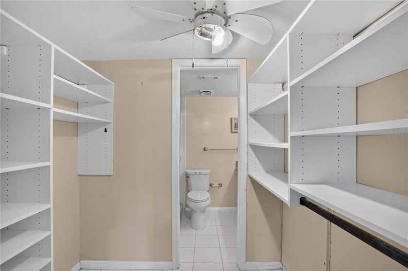 Seller offering $5,000 credit toward buyer's closing costs! - photo 11