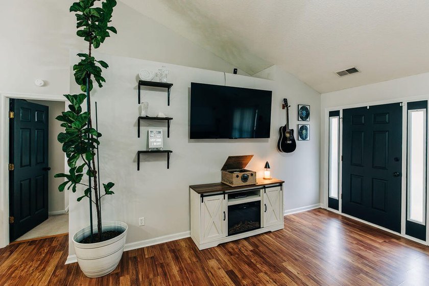 Welcome to this charming 3-bedroom, 2-bathroom home featuring a - photo 17