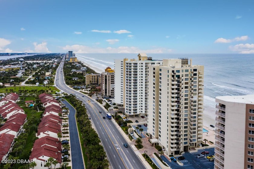 BEST PRICE IN THE BUILDING! DIRECT OCEANFRONT! PREFERRED - photo 27