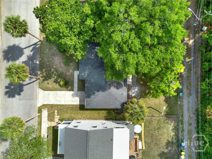 UP TO $20K IN DOWN PAYMENT ASSISTANCE AVAILABLE TO QUALIFIED - photo 33