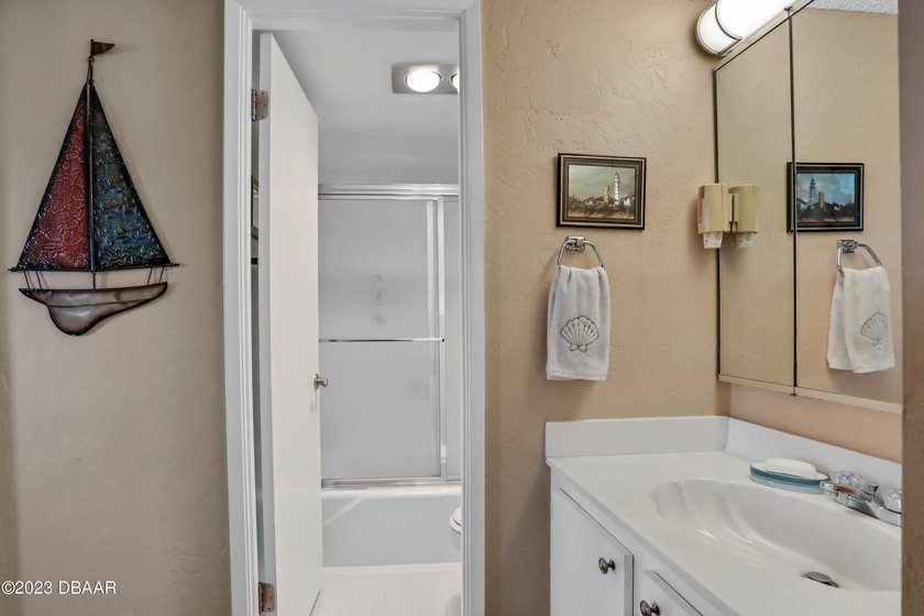 BEST PRICE IN THE BUILDING! DIRECT OCEANFRONT! PREFERRED - photo 40