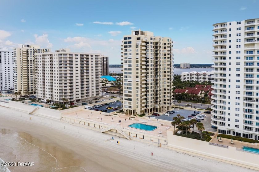 BEST PRICE IN THE BUILDING! DIRECT OCEANFRONT! PREFERRED - photo 43