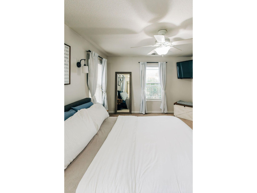 Welcome to this charming 3-bedroom, 2-bathroom home featuring a - photo 45
