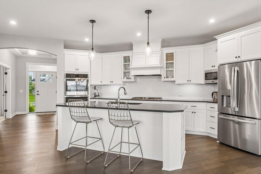 Nestled in one of Champlin's most sought-after neighborhoods - photo 14