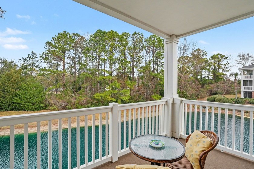 Welcome to this bright and beachy 2-bedroom, 2-bath end-unit - photo 13