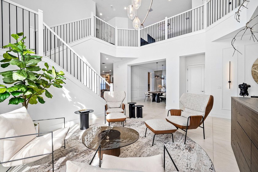 A masterfully upgraded contemporary home with a private resort - photo 8