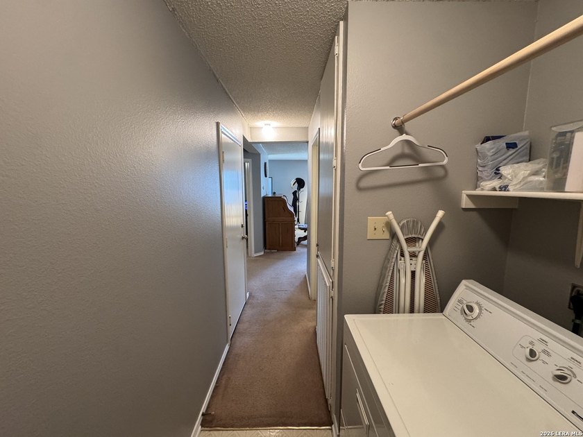 Welcome to 5407 Champions Hill Dr., a one-story San Antonio home - photo 22