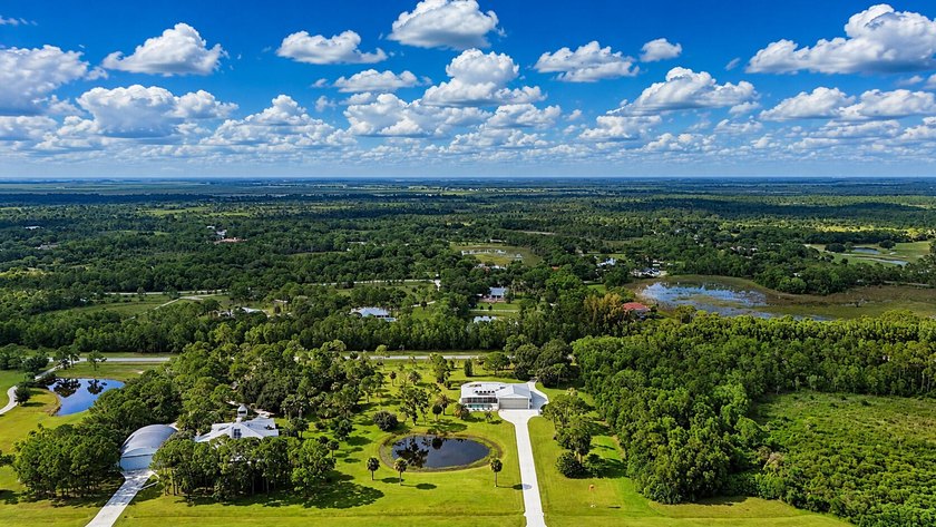 Discover a rare opportunity in Tailwinds Airpark at Ranch Colony - photo 44