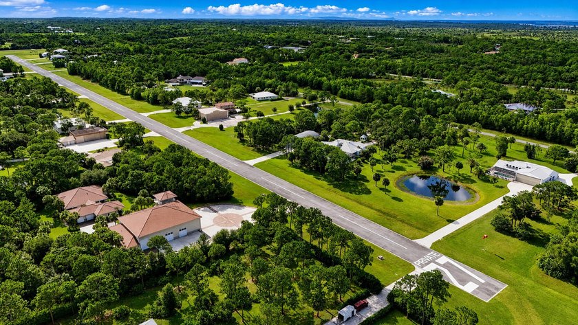 Discover a rare opportunity in Tailwinds Airpark at Ranch Colony - photo 45