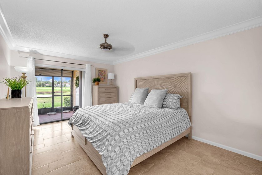 A charming and impeccably maintained two-bedroom, two-bathroom - photo 20