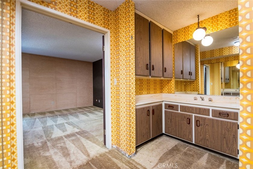 Headline: Rare Top-Floor Opportunity at Patio de Oro - First - photo 15