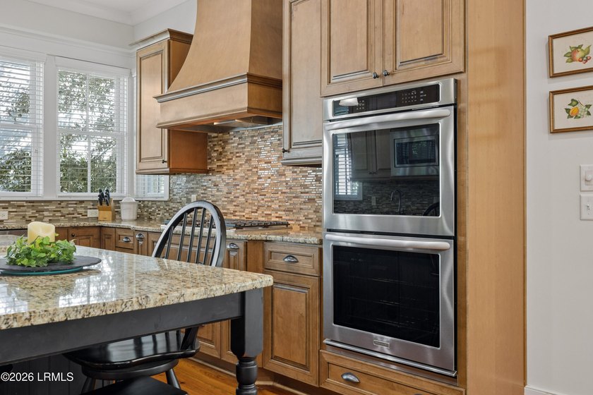 Experience the best of Lowcountry living in this beautifully - photo 17
