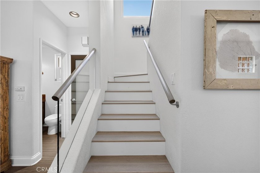 Nestled on a quiet cul-de-sac in highly desirable Alamitos - photo 17