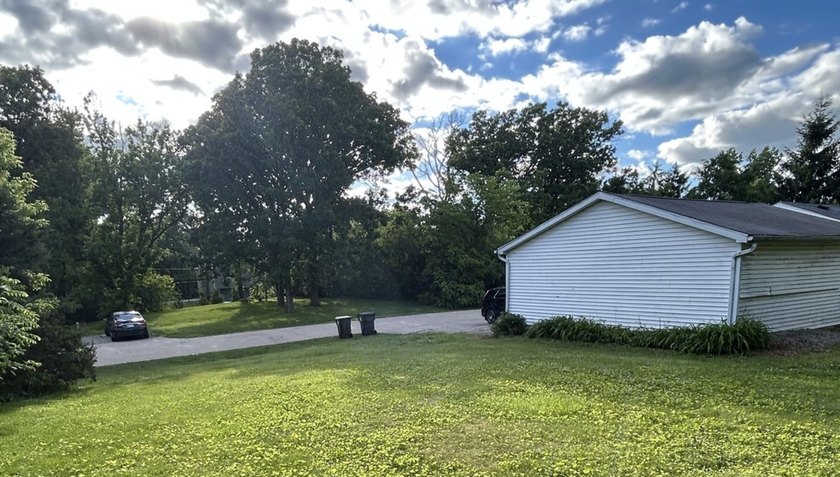 If you're tired of renting and want to own a home. If you're - photo 15