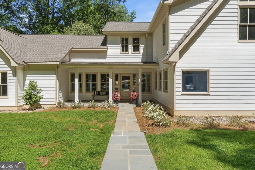 Welcome to 136 N. Hidden Lake Drive, a stunning Lake Oconee - photo 6