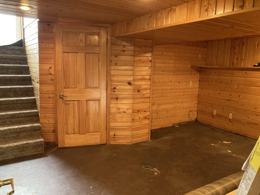 VRP $825,000-$850,000 Stop dreaming and start living. This - photo 32
