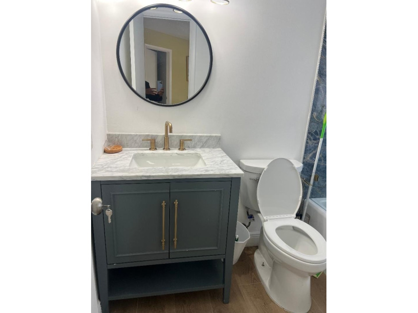 EVERYTHING IS UPDATED!...Classy Community!... Classy unit! - photo 14