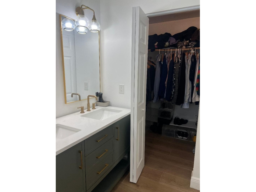EVERYTHING IS UPDATED!...Classy Community!... Classy unit! - photo 18