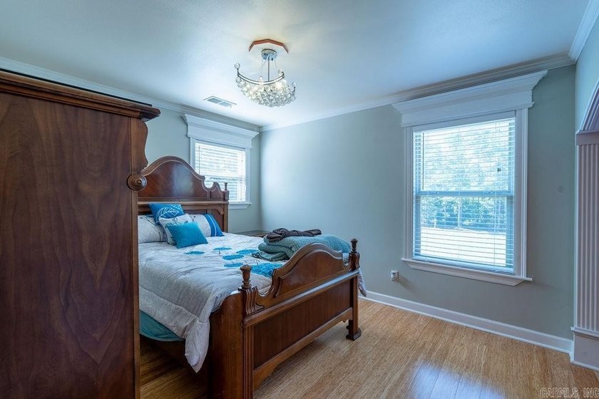 Lakefront living across from Thunderbird Country Club and Golf - photo 33