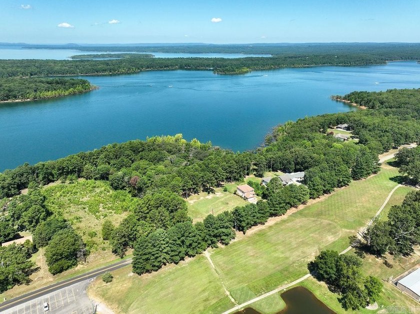 Lakefront living across from Thunderbird Country Club and Golf - photo 42