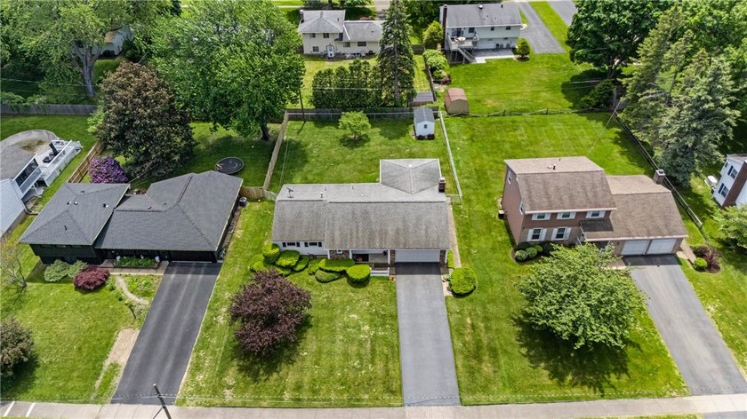 Enjoy the ease of single-level ranch living in this - photo 45