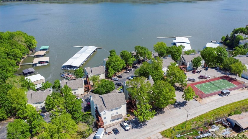 Enjoy lake front living at this multi-level and spacious 1,758 - photo 29
