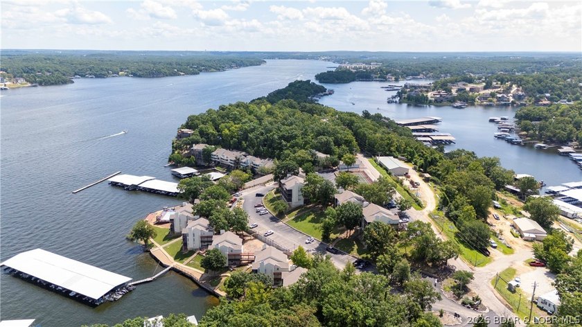 Enjoy lake front living at this multi-level and spacious 1,758 - photo 34