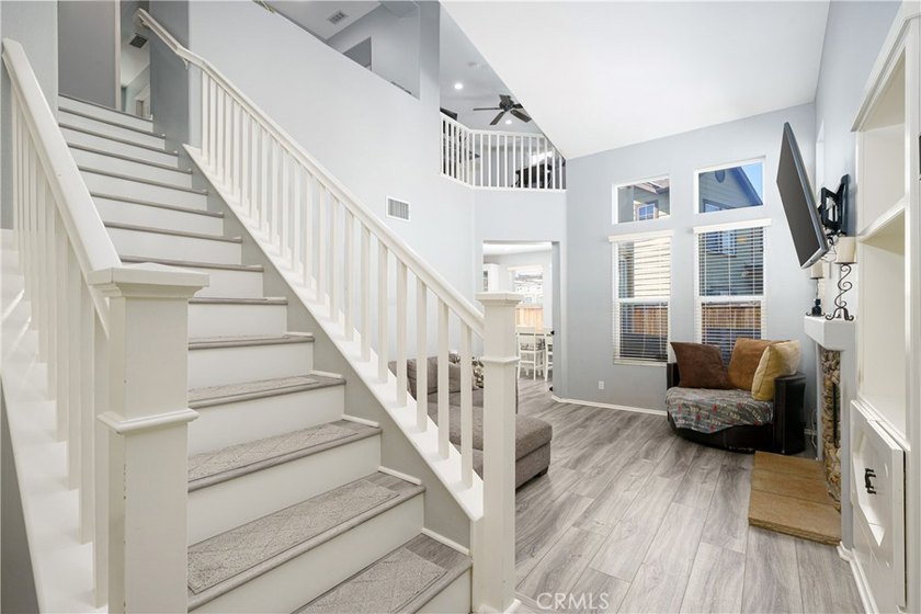 Step into this charming detached 3-bedroom, 2.5-bath home by - photo 13