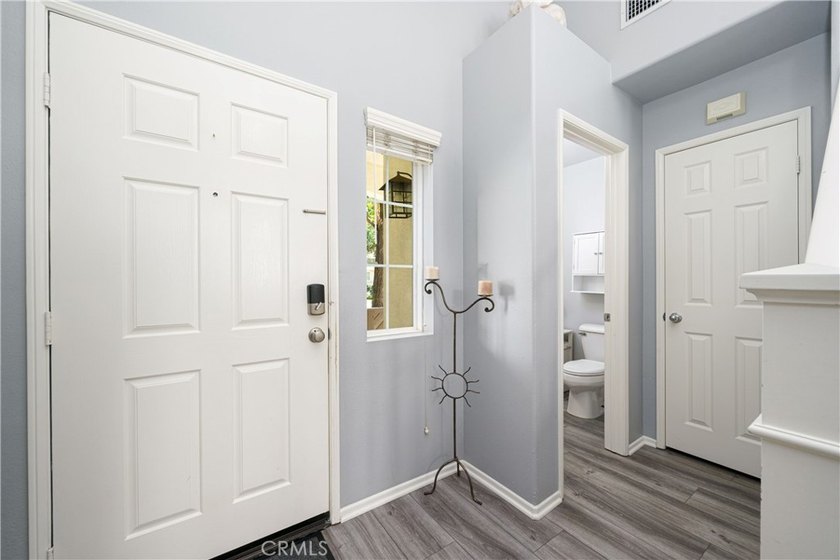 Step into this charming detached 3-bedroom, 2.5-bath home by - photo 14